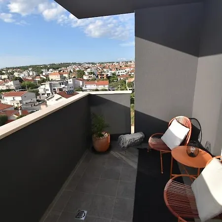 Urban Loft With Garage Place * Zadar